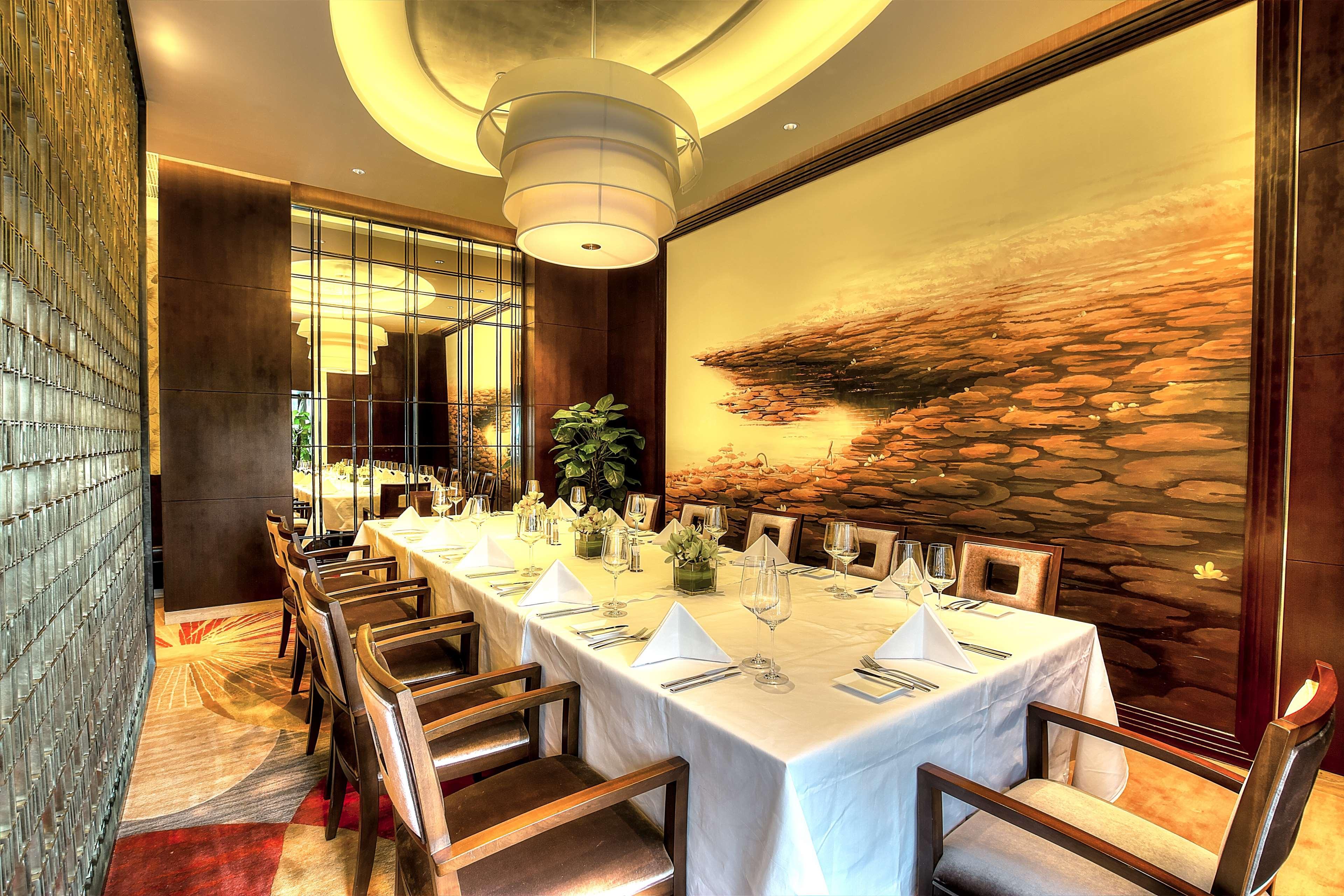 Radisson Collection Hotel, Xing Guo Шанхай Экстерьер фото